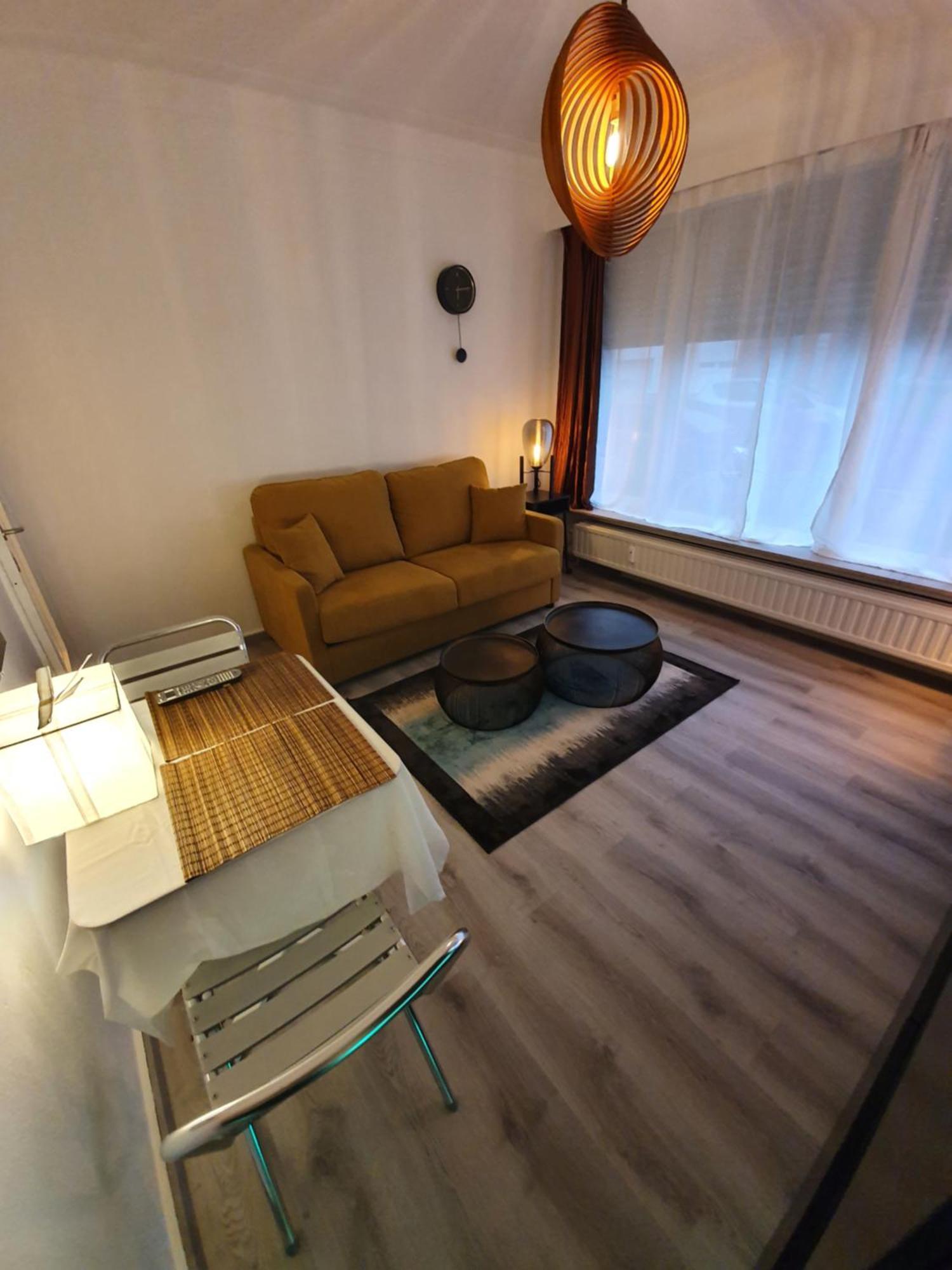 Antwerp Hideaway, Outside Of Low Emission Zone Anvers Extérieur photo
