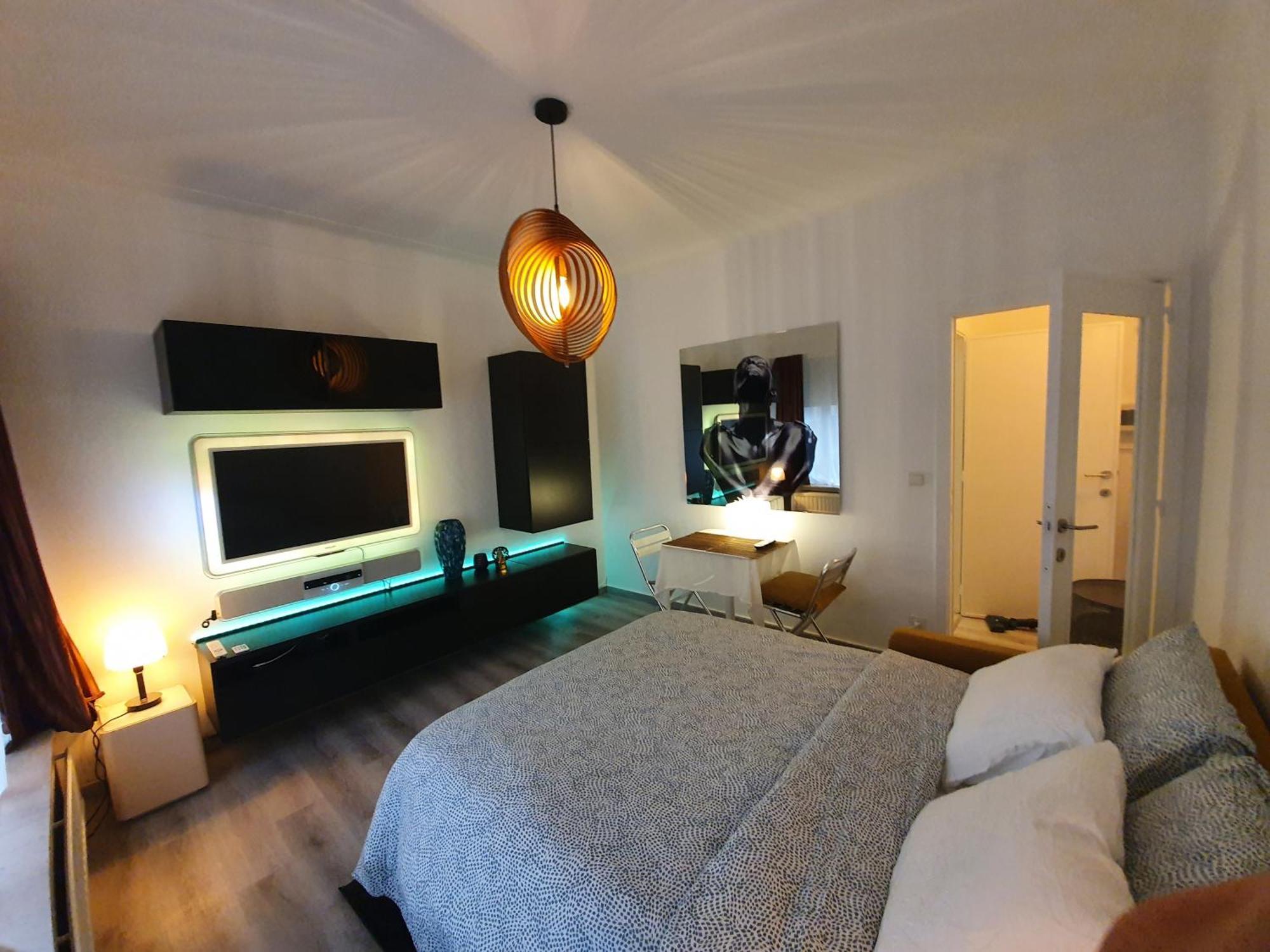 Antwerp Hideaway, Outside Of Low Emission Zone Anvers Extérieur photo