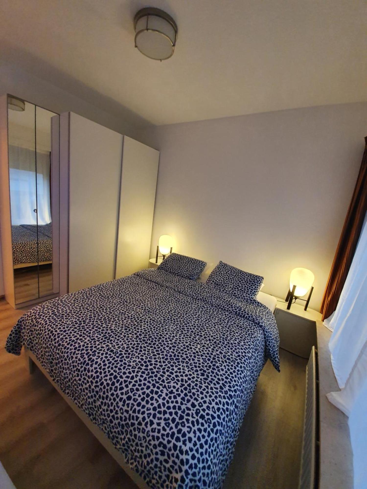 Antwerp Hideaway, Outside Of Low Emission Zone Anvers Extérieur photo